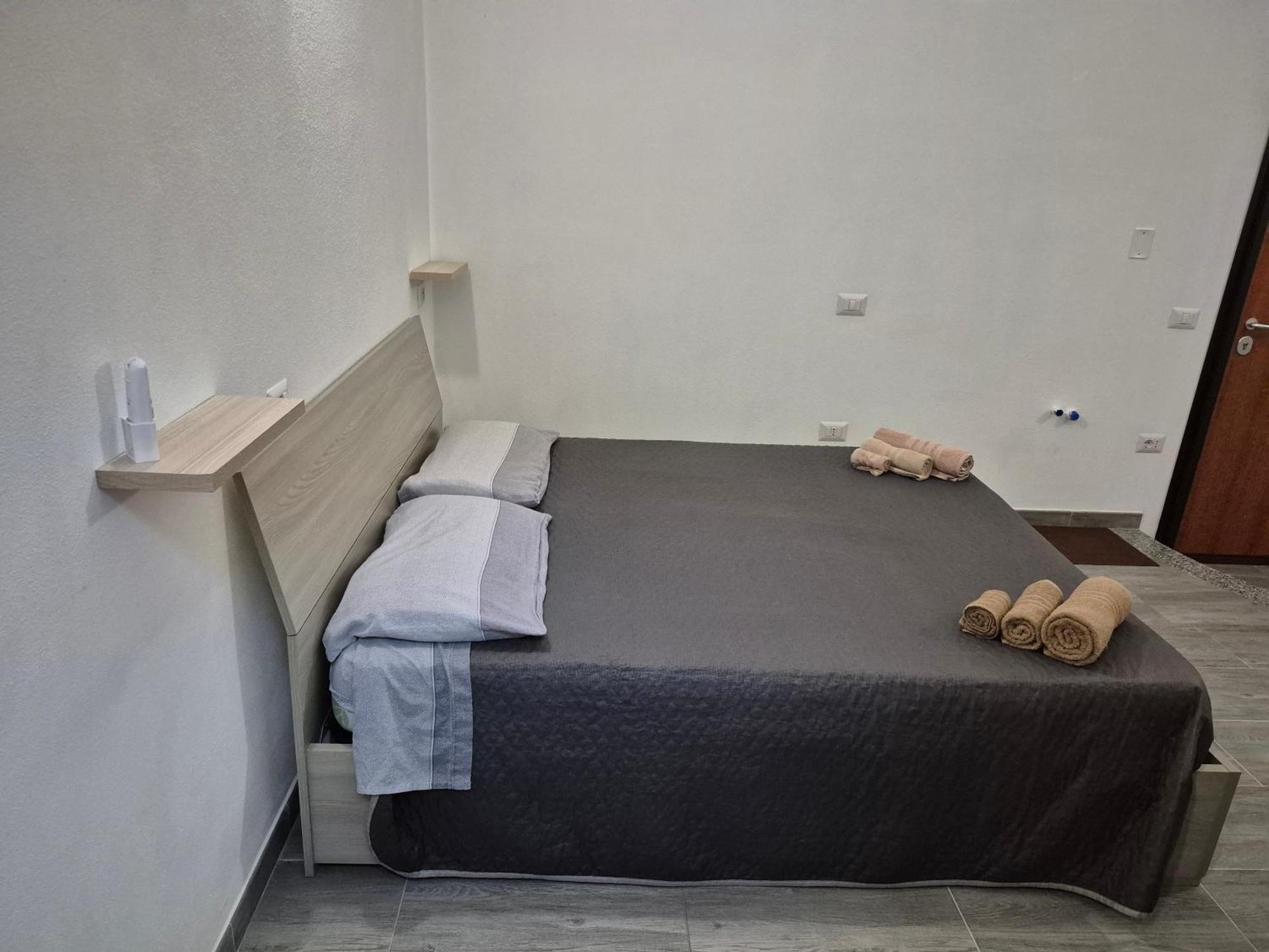 Casa Vacanza Monoboito Quartu SantʼElena Esterno foto